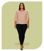 Blusa Cropped com Manga Morcego e Gola Dupla