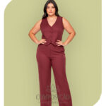 Conjunto Plus Size Alfaiataria Colete e Calça Pantalona Marsala